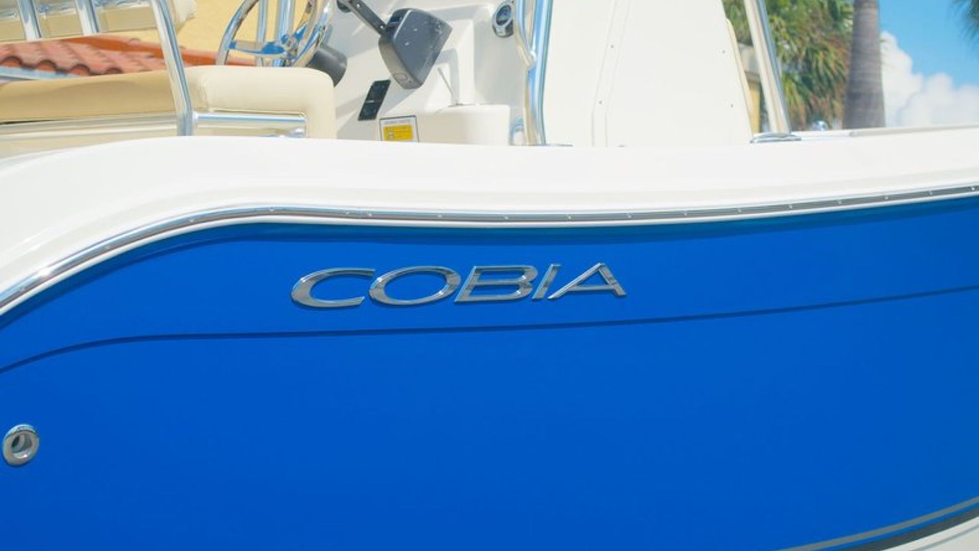 New 2014 Cobia 201 Center Console #T004 image 9