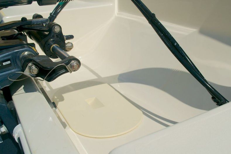 Thumbnail 17 for New 2014 Cobia 201 Center Console boat for sale in West Palm Beach, FL