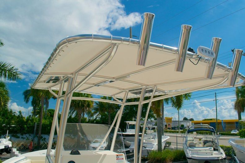 Thumbnail 25 for New 2014 Cobia 201 Center Console boat for sale in West Palm Beach, FL