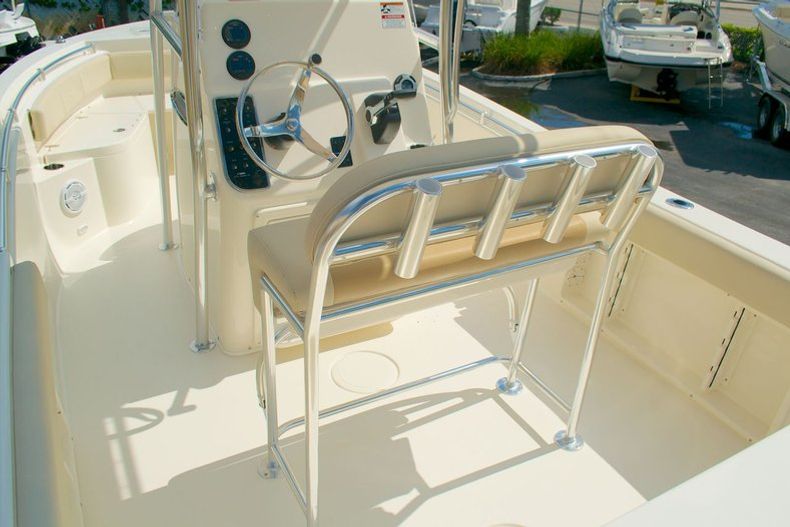 Thumbnail 26 for New 2014 Cobia 201 Center Console boat for sale in West Palm Beach, FL