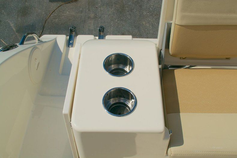 Thumbnail 32 for New 2014 Cobia 201 Center Console boat for sale in West Palm Beach, FL