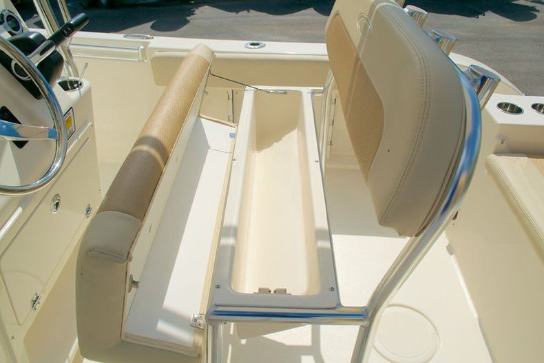 Thumbnail 38 for New 2014 Cobia 201 Center Console boat for sale in West Palm Beach, FL