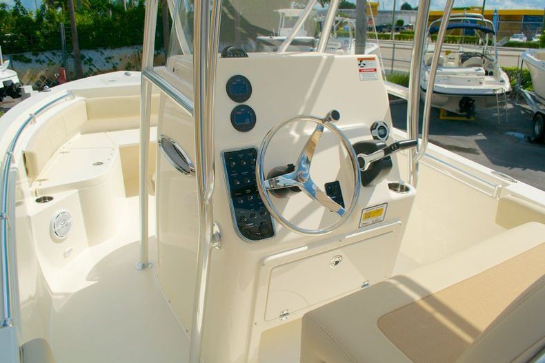 Thumbnail 42 for New 2014 Cobia 201 Center Console boat for sale in West Palm Beach, FL