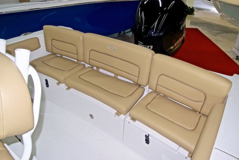 Thumbnail 4 for New 2016 Sportsman Heritage 231 Center Console boat for sale in West Palm Beach, FL