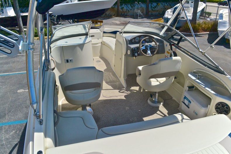 Thumbnail 15 for New 2013 Stingray 215 LR Bowrider boat for sale in West Palm Beach, FL