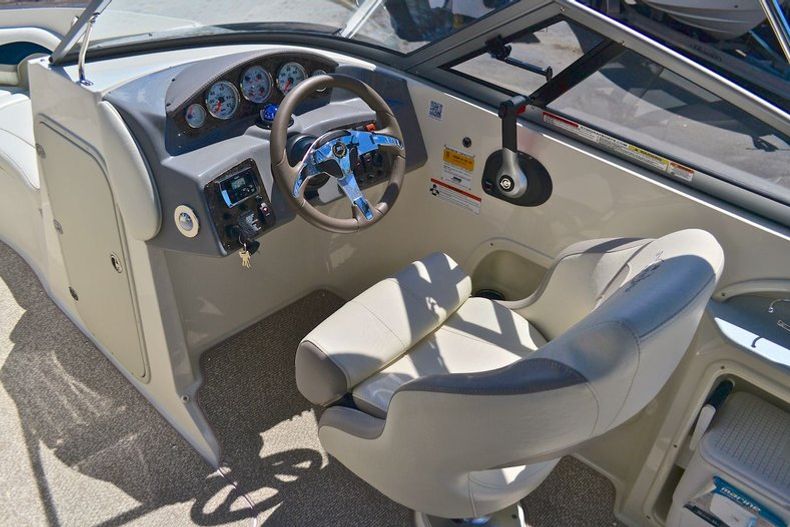Thumbnail 38 for New 2013 Stingray 215 LR Bowrider boat for sale in West Palm Beach, FL