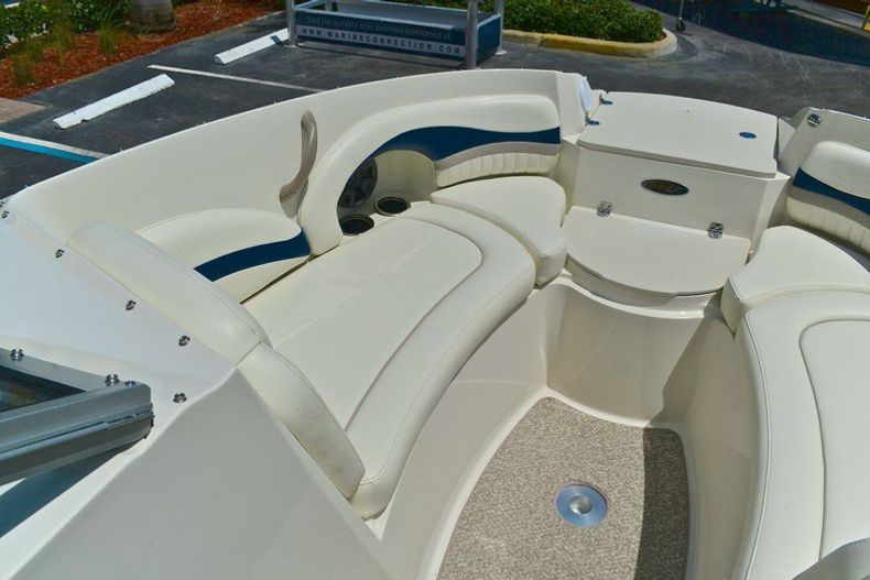 Thumbnail 55 for New 2013 Stingray 215 LR Bowrider boat for sale in West Palm Beach, FL