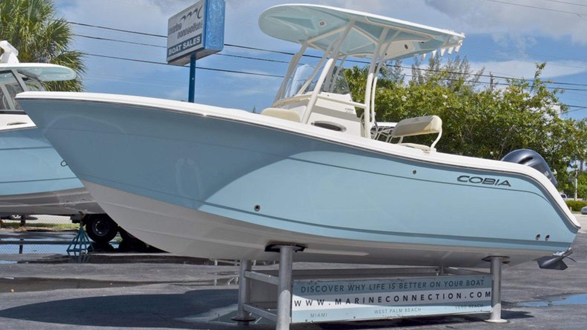 New 2018 Cobia 220 Center Console #X002 image 5