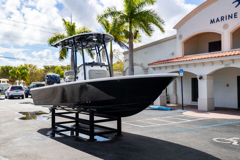 Thumbnail 1 for New 2021 Sportsman Masters 227 Bay Boat boat for sale in Vero Beach, FL