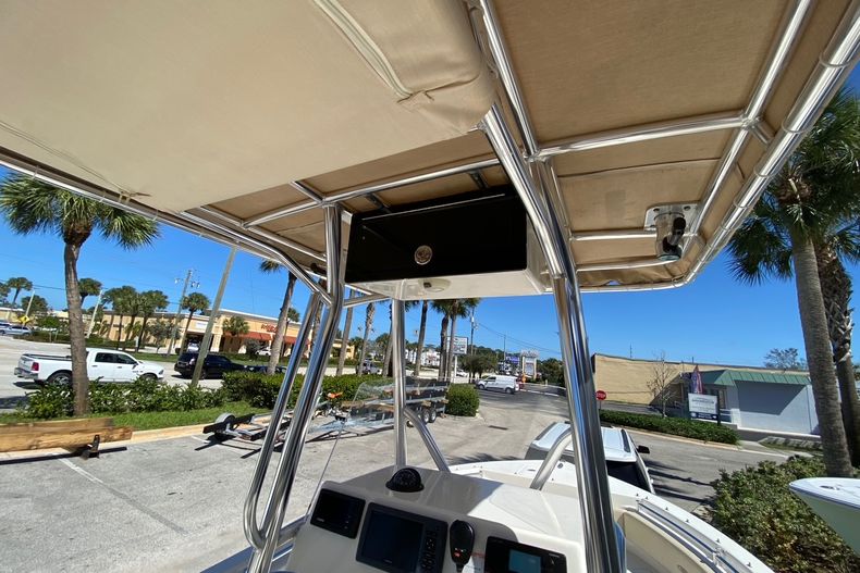Thumbnail 10 for Used 2016 Cobia 201 CC Center Console boat for sale in Stuart, FL