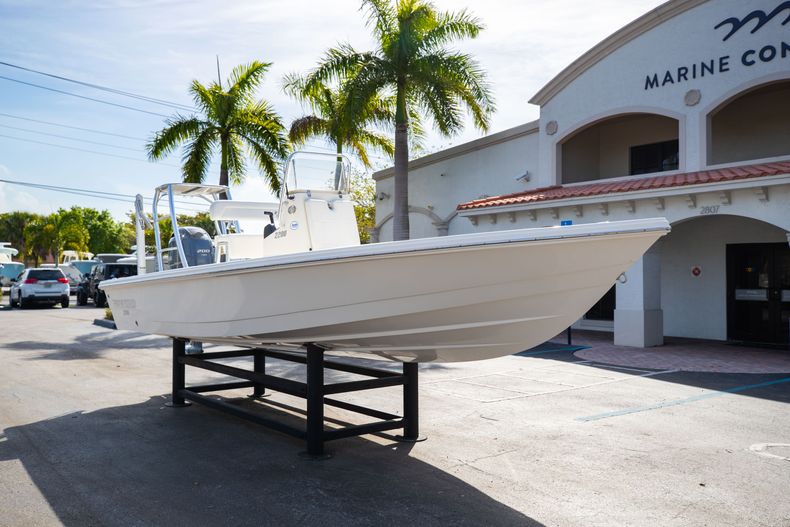 Thumbnail 1 for Used 2017 Pathfinder 2200 boat for sale in West Palm Beach, FL