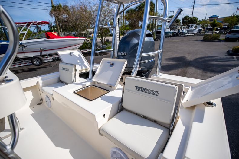 Thumbnail 16 for Used 2017 Pathfinder 2200 boat for sale in West Palm Beach, FL