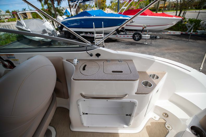 Thumbnail 14 for Used 2014 Hurricane SunDeck SD 2400 OB boat for sale in West Palm Beach, FL