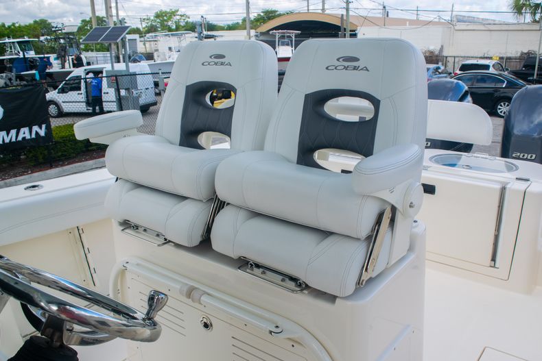 Thumbnail 46 for Used 2020 Cobia 280 CC Center Console boat for sale in Fort Lauderdale, FL