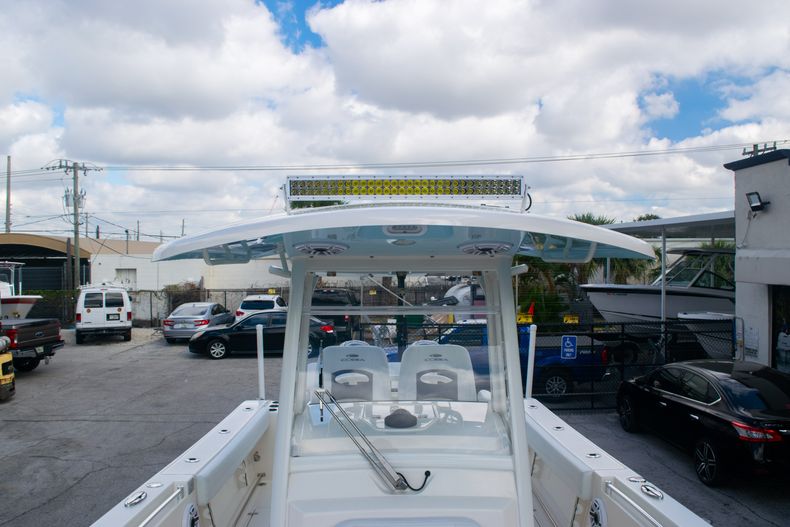 Thumbnail 39 for Used 2020 Cobia 280 CC Center Console boat for sale in Fort Lauderdale, FL