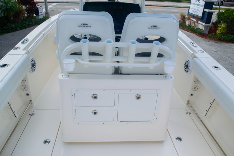 Thumbnail 15 for Used 2020 Cobia 280 CC Center Console boat for sale in Fort Lauderdale, FL