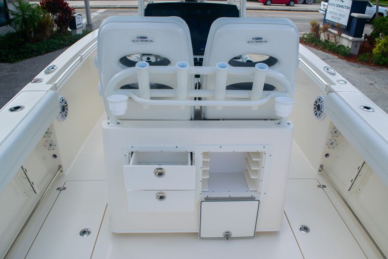 Thumbnail 16 for Used 2020 Cobia 280 CC Center Console boat for sale in Fort Lauderdale, FL
