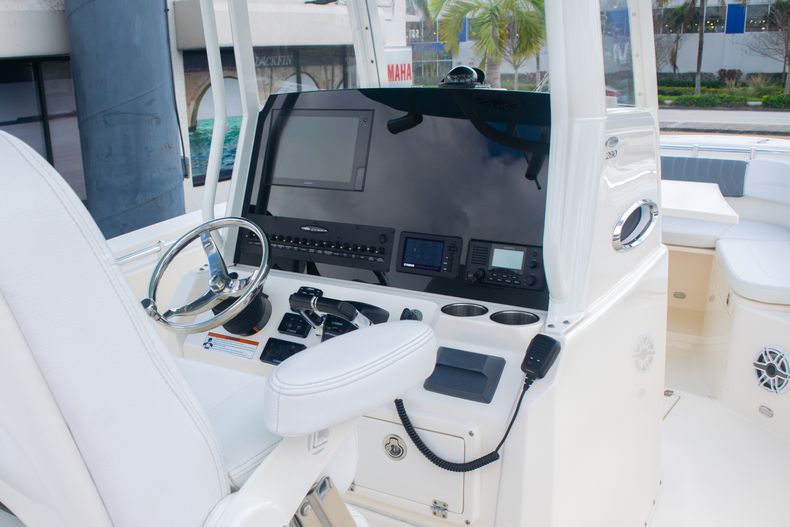 Thumbnail 43 for Used 2020 Cobia 280 CC Center Console boat for sale in Fort Lauderdale, FL