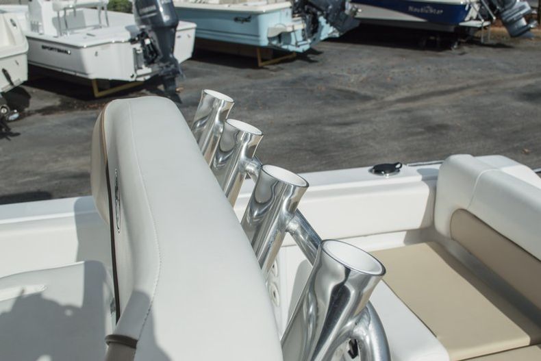 Thumbnail 21 for Used 2013 Sea Hunt 211 Ultra boat for sale in Vero Beach, FL