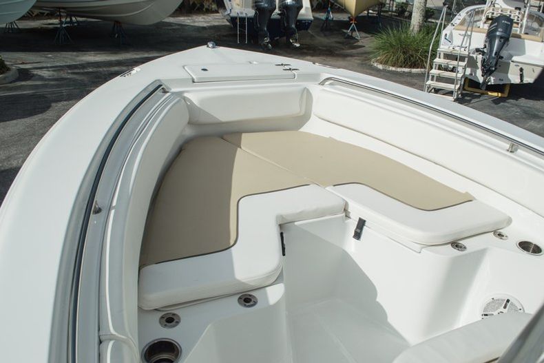 Thumbnail 23 for Used 2013 Sea Hunt 211 Ultra boat for sale in Vero Beach, FL