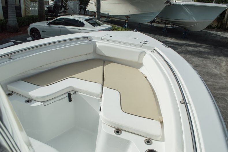 Thumbnail 24 for Used 2013 Sea Hunt 211 Ultra boat for sale in Vero Beach, FL