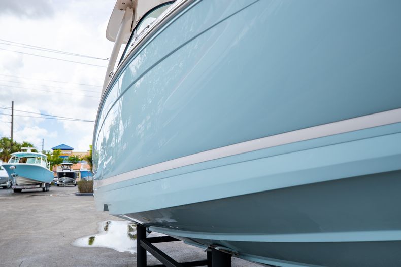 Thumbnail 4 for Used 2021 Regal LX6 Only 7 Hours boat for sale in West Palm Beach, FL