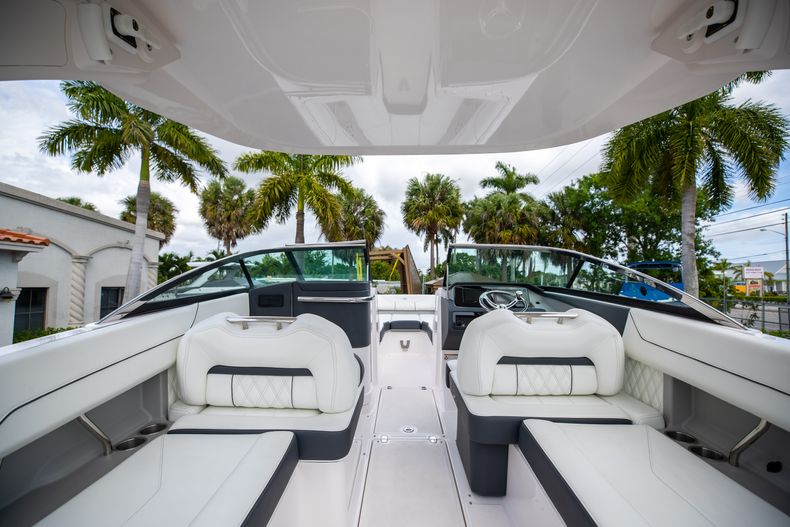 Thumbnail 21 for Used 2021 Regal LX6 Only 7 Hours boat for sale in West Palm Beach, FL