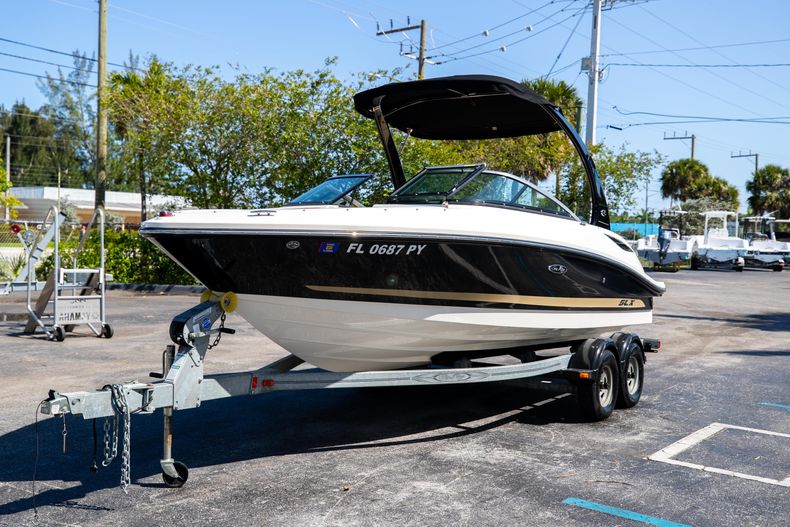 Thumbnail 23 for Used 2015 Sea Ray 210 SLX boat for sale in West Palm Beach, FL