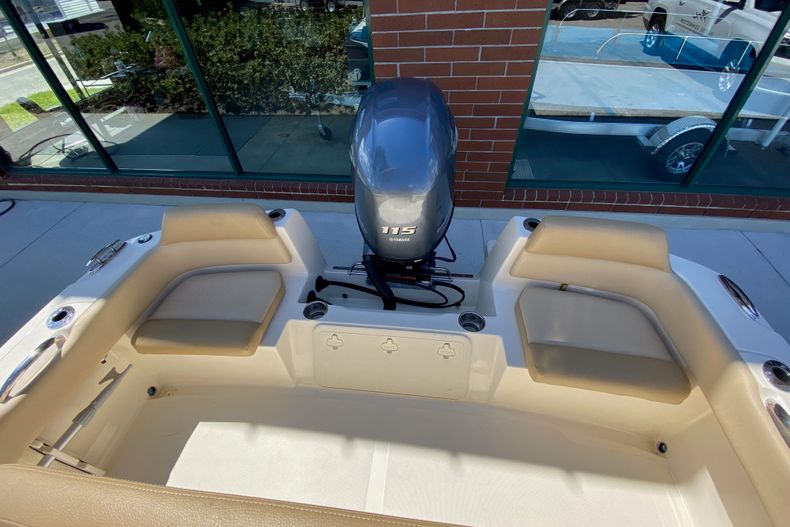Thumbnail 8 for Used 2020 Scout 195 Sportfish Center Console boat for sale in Stuart, FL