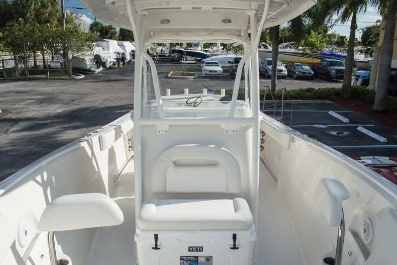 Thumbnail 30 for New 2015 Sailfish 270 CC Center Console boat for sale in West Palm Beach, FL