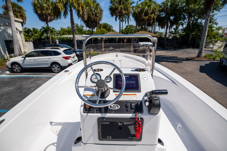Thumbnail 23 for Used 2018 Sportsman Island Bay 20 Bay Boat boat for sale in West Palm Beach, FL