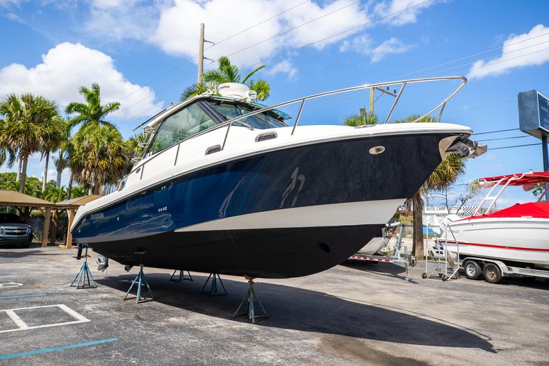 Thumbnail 8 for Used 2009 Everglades 320EX boat for sale in West Palm Beach, FL