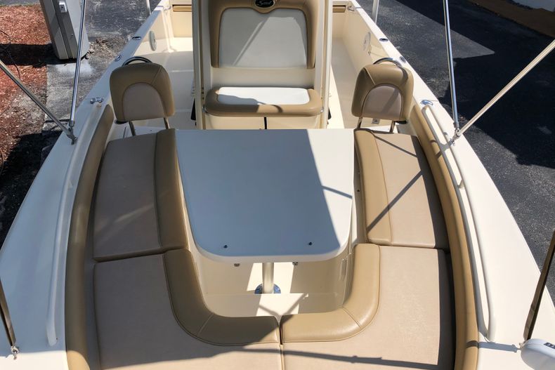 Thumbnail 16 for Used 2014 Scout 251 XS boat for sale in Vero Beach, FL