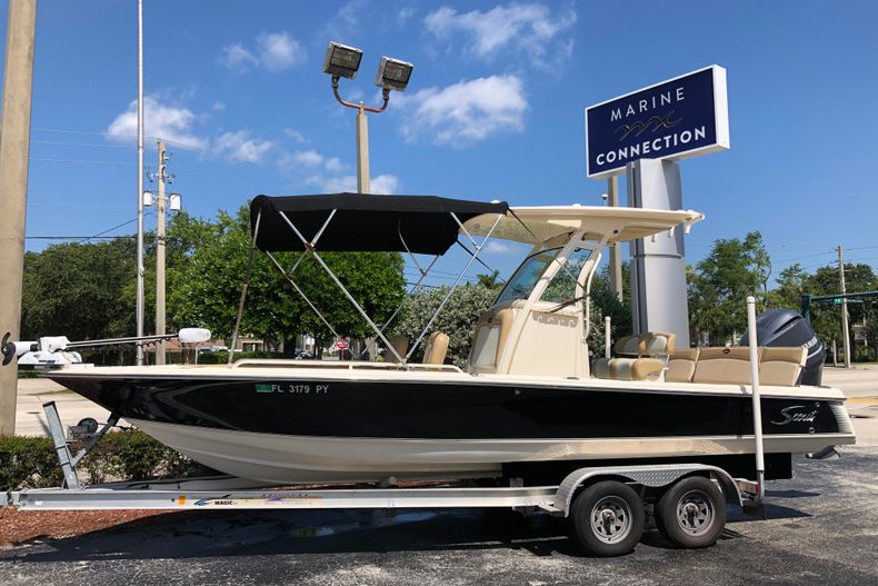 Used 2014 Scout 251 XS boat for sale in Vero Beach, FL