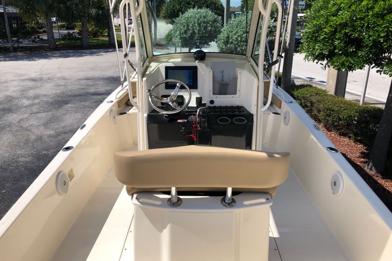 Thumbnail 8 for Used 2014 Scout 251 XS boat for sale in Vero Beach, FL