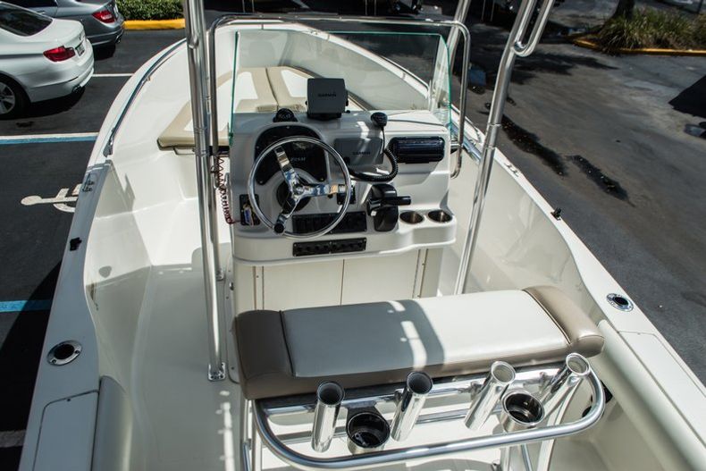 Thumbnail 8 for Used 2012 Sailfish 208 Center Console boat for sale in West Palm Beach, FL