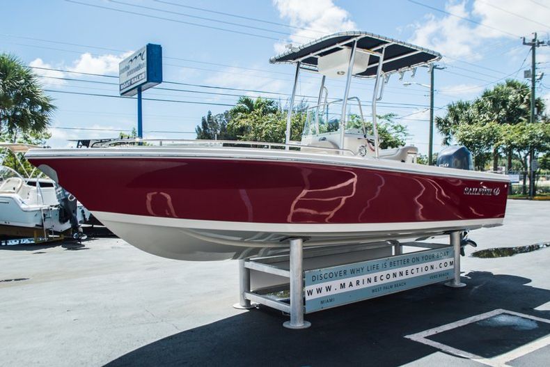 Thumbnail 3 for Used 2012 Sailfish 208 Center Console boat for sale in West Palm Beach, FL