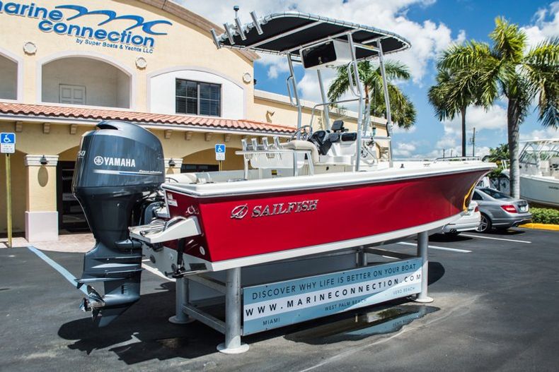 Thumbnail 7 for Used 2012 Sailfish 208 Center Console boat for sale in West Palm Beach, FL