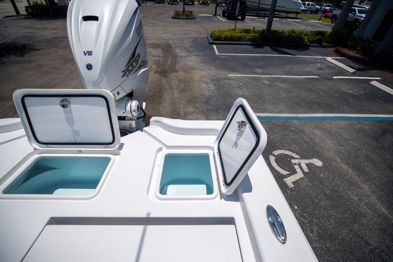 Thumbnail 20 for New 2021 Sportsman Masters 267 Bay Boat boat for sale in West Palm Beach, FL