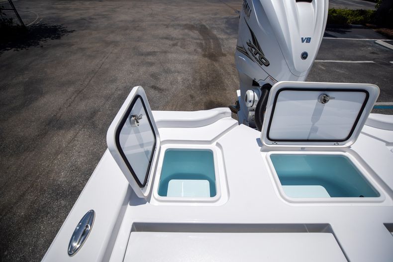 Thumbnail 18 for New 2021 Sportsman Masters 267 Bay Boat boat for sale in West Palm Beach, FL
