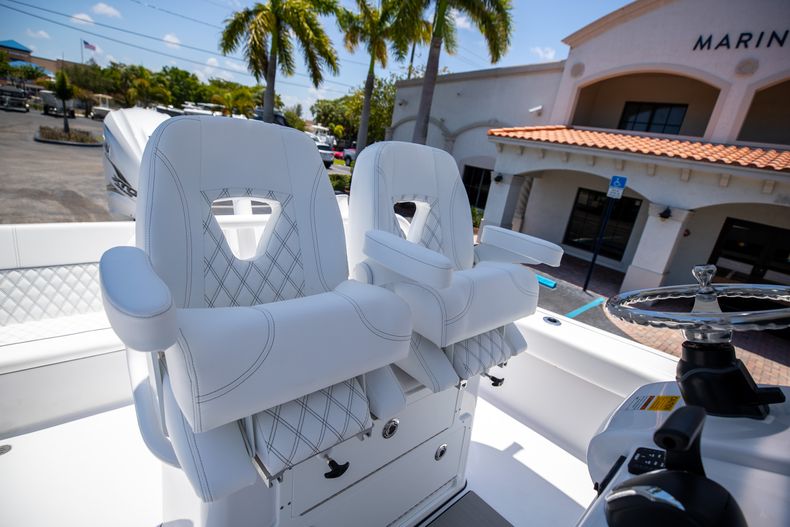 Thumbnail 36 for New 2021 Sportsman Masters 267 Bay Boat boat for sale in West Palm Beach, FL