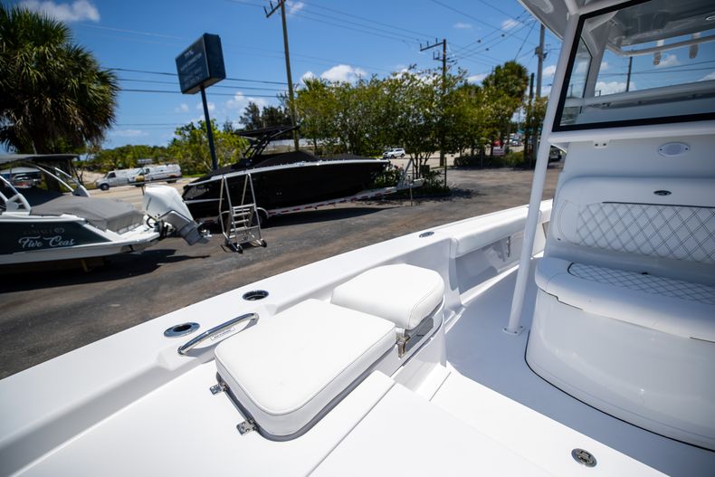Thumbnail 49 for New 2021 Sportsman Masters 267 Bay Boat boat for sale in West Palm Beach, FL