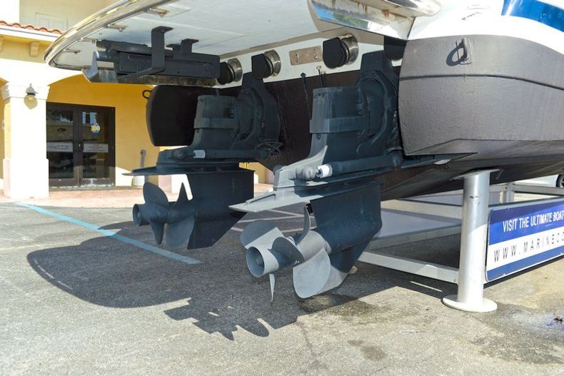 Thumbnail 9 for Used 2003 Cobalt 282 Bowrider boat for sale in West Palm Beach, FL