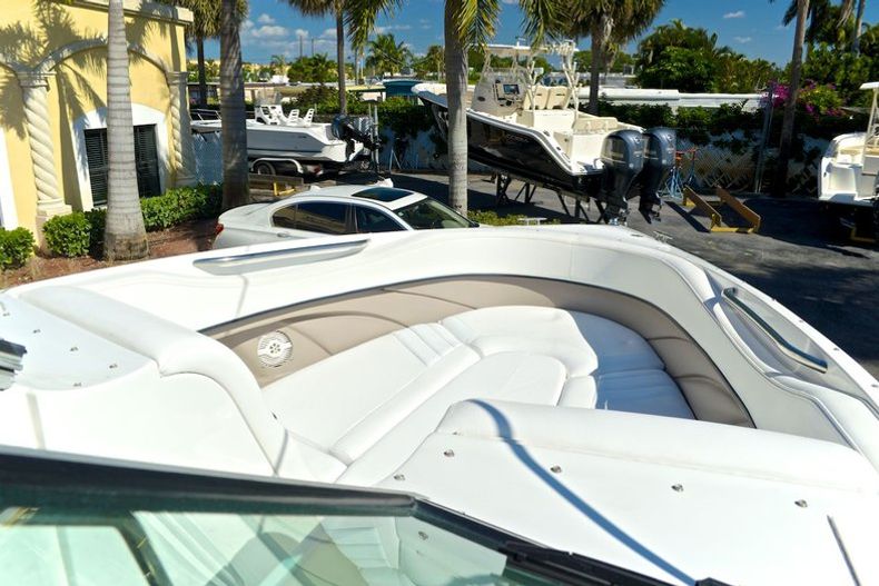Thumbnail 73 for Used 2003 Cobalt 282 Bowrider boat for sale in West Palm Beach, FL