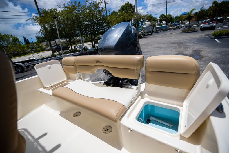 Thumbnail 17 for Used 2014 Pioneer 180 Islander boat for sale in West Palm Beach, FL