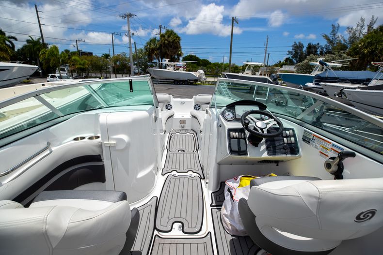 Thumbnail 3 for Used 2018 Hurricane SunDeck SD 2400 OB boat for sale in West Palm Beach, FL