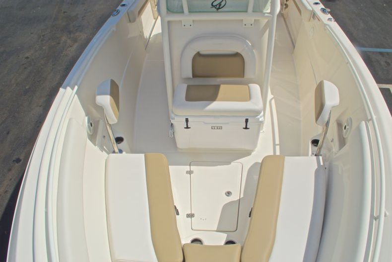 Thumbnail 30 for New 2016 Sailfish 270 CC Center Console boat for sale in West Palm Beach, FL
