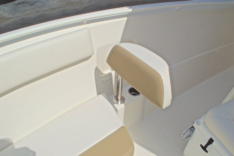 Thumbnail 32 for New 2016 Sailfish 270 CC Center Console boat for sale in West Palm Beach, FL