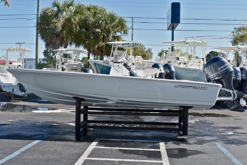 Thumbnail 4 for New 2018 Sportsman 20 Island Bay boat for sale in Miami, FL