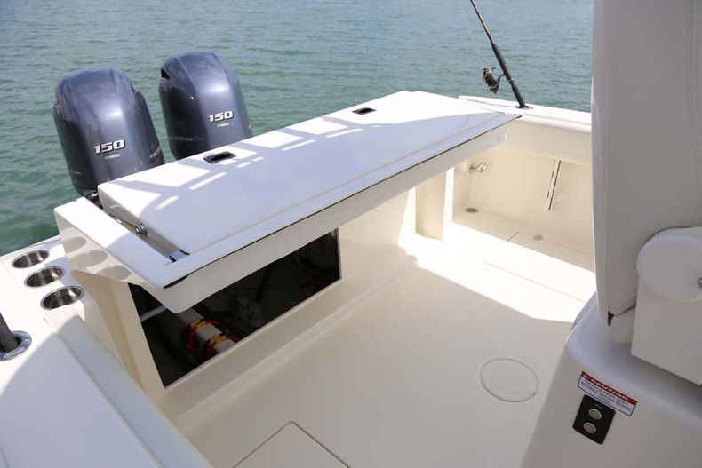 Thumbnail 11 for New 2022 Cobia 262 CC boat for sale in West Palm Beach, FL